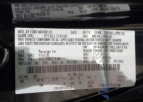 2014 Ford Focus Se z USA, uszkodzony, nr VIN 1FADP3F29EL161174